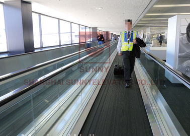 Airport Moving Sidewalks 0.5m/S Speed Compact Structure With Space Saving