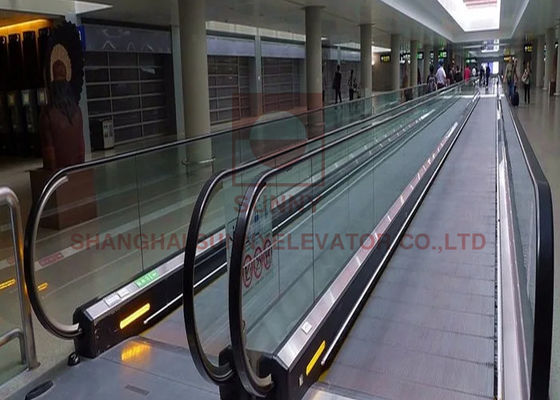 Horizontal 6 Degree 800mm Moving Sidewalks Escalator With Traction Drive