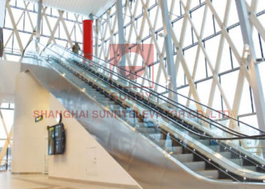 Indoor / Outdoor Shopping Mall Escalator Comfortable With 35 Degree 5.5kw